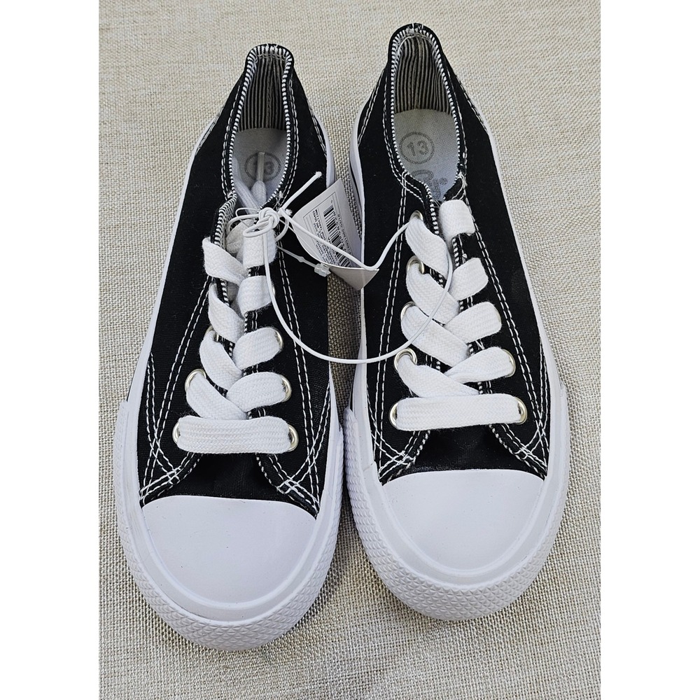 Circo Kids Black & White Canvas‎ Low Top Sneakers Unisex Kids Size 13